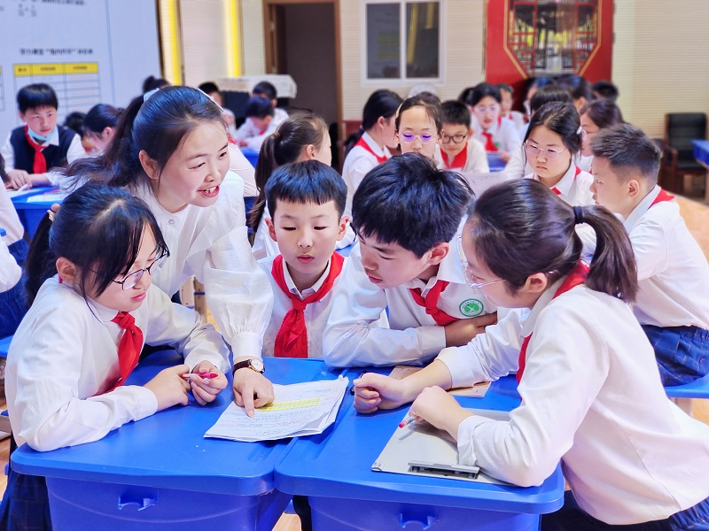 2024年4月26日，滁州市湖心路小学“幸?？胃摹苯萄锌翁?jpg